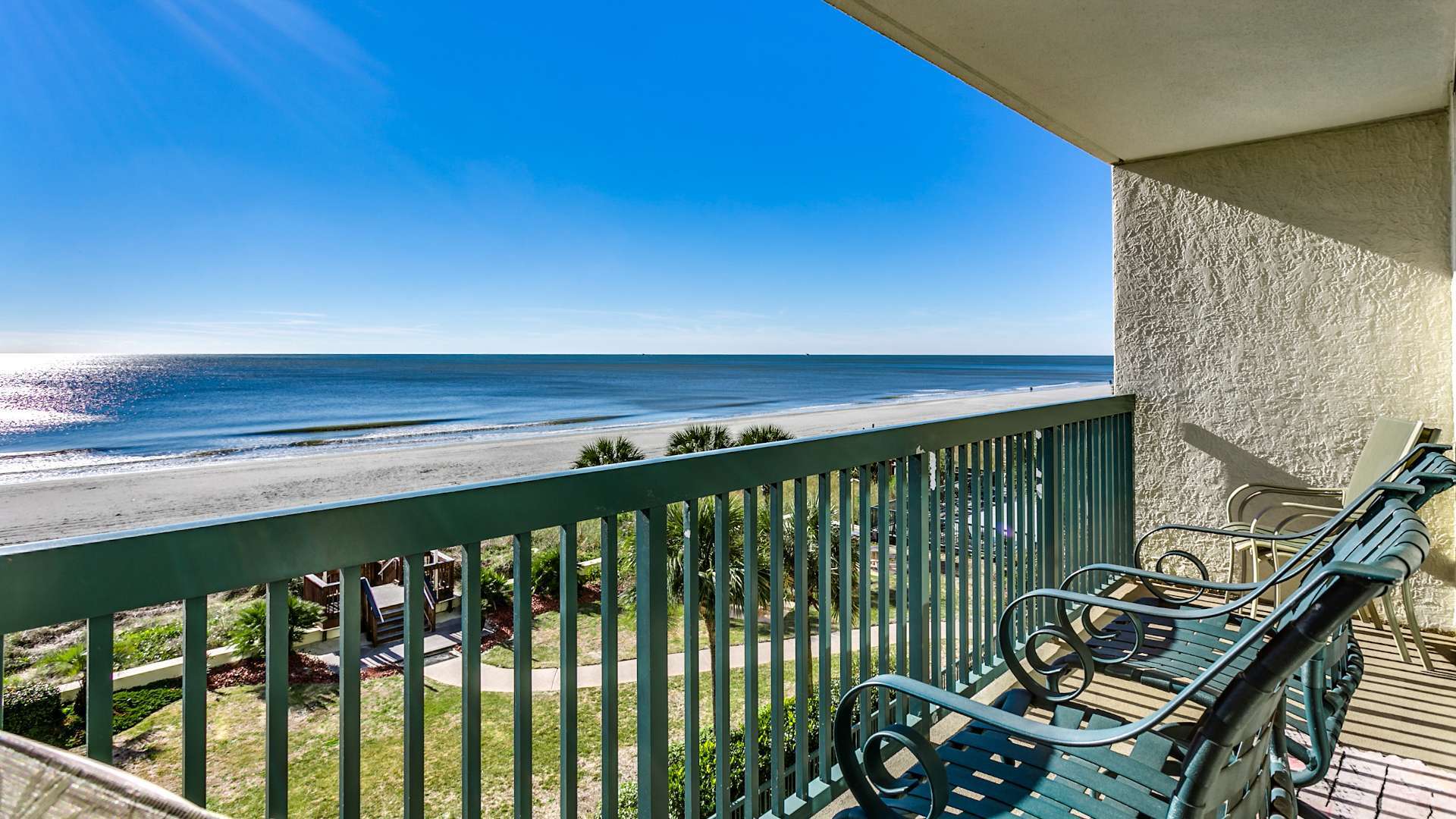 Ashworth Oceanfront Balcony